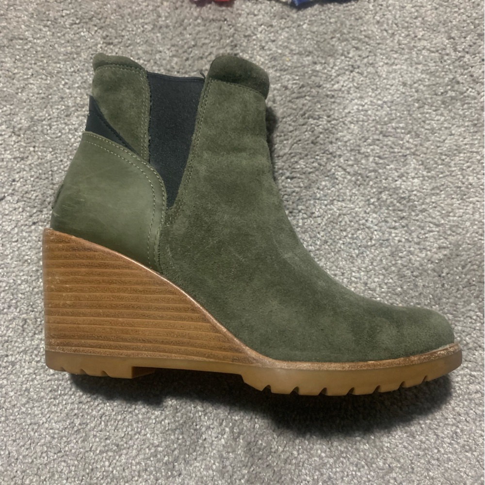Sorel booties